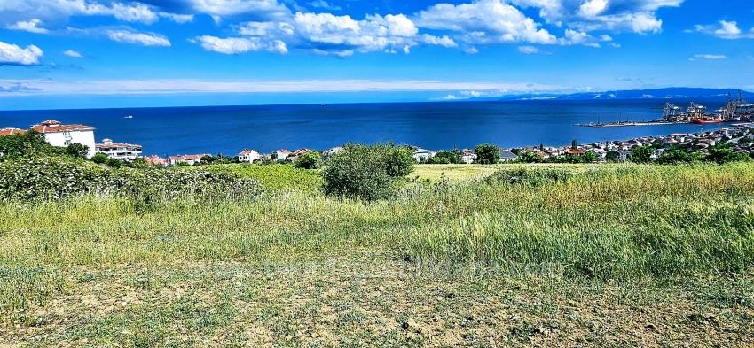 15 Luxuriöse Villen Mit Einzigartigem Panoramablick Auf Meer Und Natur, Gelegen In Einer Für Das Projekt Geeigneten Gegend.