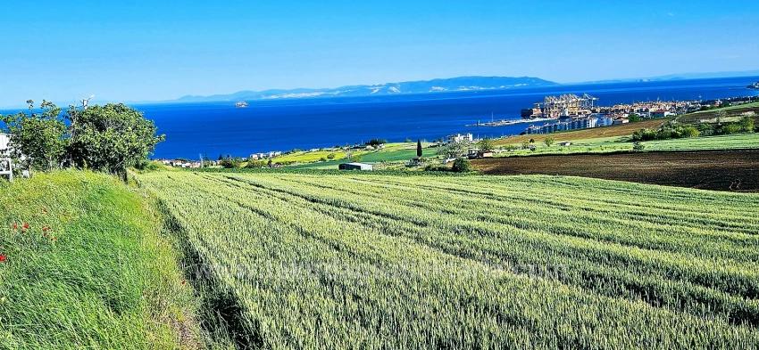 Grundstück Geeignet Für Genossenschafts- Und Bauprojekte Mit 50 Wohnungen Und Freiem Meer- Und Naturblick.