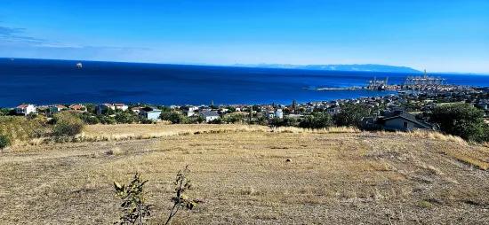 Ein Erstklassiges Grundstück, Geeignet Für Ein Projekt Mit 2 Luxusvillen Mit Freiem Blick Auf Meer Und Natur.