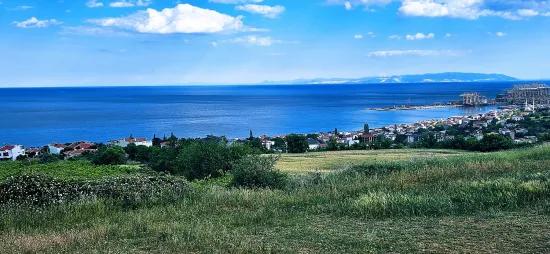 15 Luxuriöse Villen Mit Einzigartigem Panoramablick Auf Meer Und Natur, Gelegen In Einer Für Das Projekt Geeigneten Gegend.