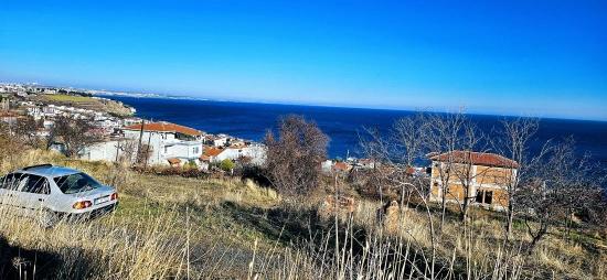 **eckgrundstück Geeignet Für 2 Luxusvillenprojekte Mit Uneingeschränktem Meer-, Natur- Und Stadtblick**