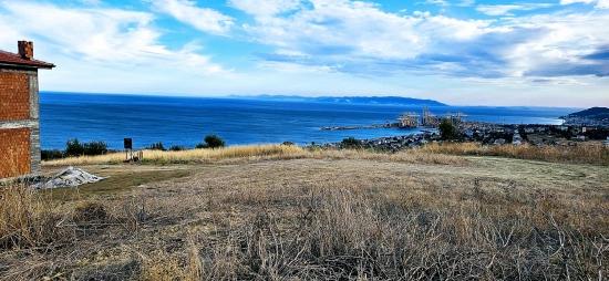 Gelegenheitsgrundstück Mit Herrlichem Meer- Und Naturblick, Sehr Gut Geeignet Für Den Bau Ihres Einfamilienhauses