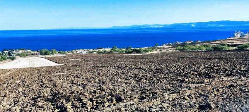 Land Suitable For A Cooperative And Residential Complex Project With 50 Apartments And Full Sea And Nature Views.