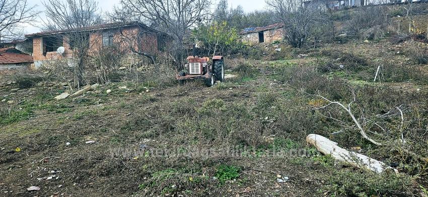 **No Shares, Single Title Deed**Coupon Bargain Land For Village House Enthusiasts**