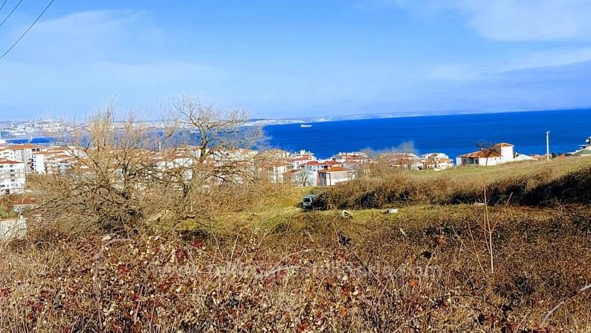 Land With 4-Storey Construction Plan, Suitable For 30 Apartments With Full Sea And Nature Views.