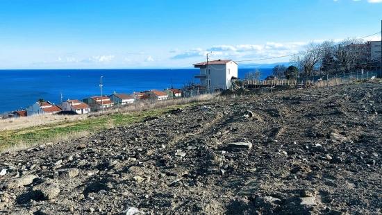 You Can Either Create A Project For 9 Luxury Apartments Or 2 Ultra-luxury Villas.