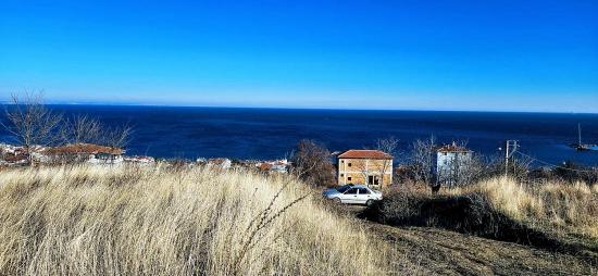 **corner Plot Suitable For 2 Ultra Luxury Villa Projects With Full Sea, Nature And City Views**