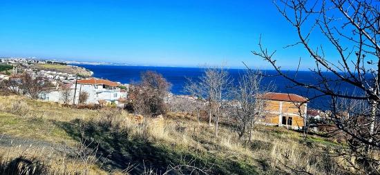 **Corner Plot Suitable For 2 Ultra Luxury Villa Projects With Full Sea, Nature And City Views**