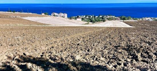 **plot Of Land With Full Sea View And 30% Building Permit For Three Floors In Topağaç Neighborhood, Tekirdağ**