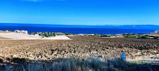 **plot Of Land With Full Sea View And 30% Building Permit For Three Floors In Topağaç Neighborhood, Tekirdağ**