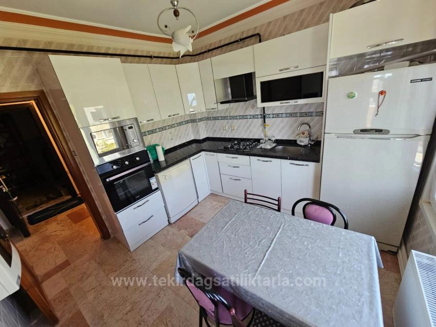 Продается Здание Целиком, 6 Квартир, 3+1, 2 Квартиры, 210 М2, Рабочее Место