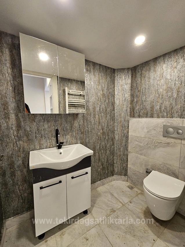 Продаётся Отдельный Дом Без Каких-Либо Расходов. Подходит Для Обмена + Кредит Наличными.