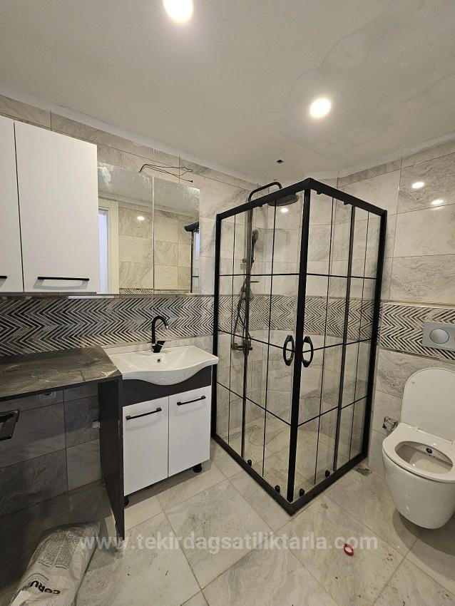 Продаётся Отдельный Дом Без Каких-Либо Расходов. Подходит Для Обмена + Кредит Наличными.