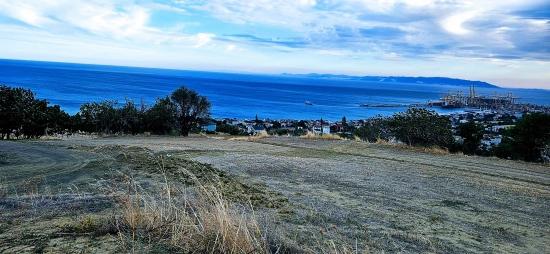 Земельный Участок С Великолепным Видом На Море И Природу, Очень Подходящий Для Строительства Частного Дома