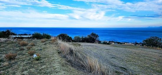 Земельный Участок С Великолепным Видом На Море И Природу, Очень Подходящий Для Строительства Частного Дома