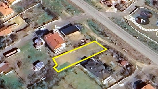 Земельный Участок С Видом На Главную Дорогу В Текирдаге Барбароста, Подходящий Для Строительства Отдельно Стоящего Дома С Готовой Инфраструктурой