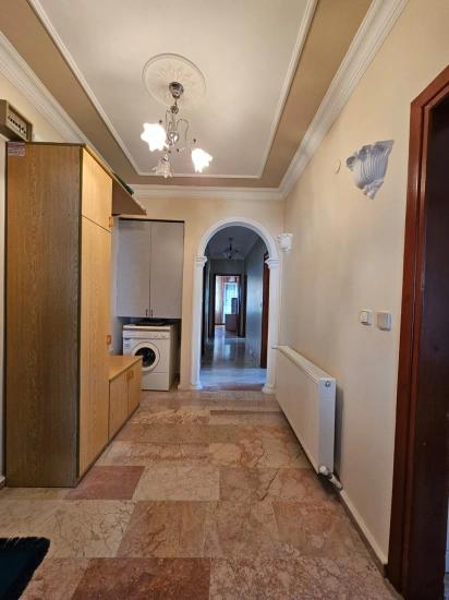 Продается Здание Целиком, 6 Квартир, 3+1, 2 Квартиры, 210 М2, Рабочее Место