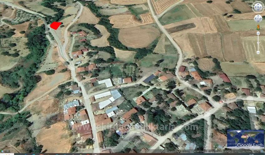 Köyevi Hayeli Kuranlara Tertemiz Ve Doğa İçinde Satılık Fırsat-Kelepir Arsa