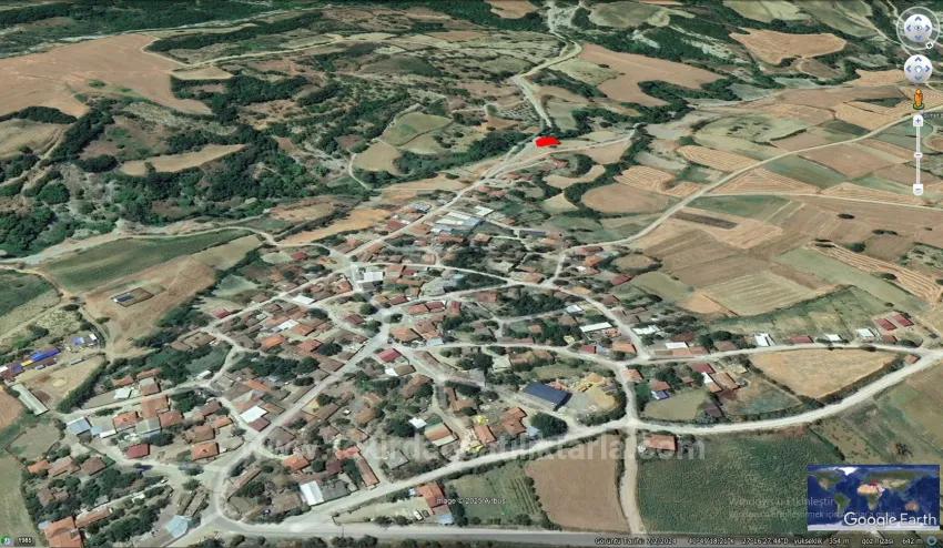 Köyevi Hayeli Kuranlara Tertemiz Ve Doğa İçinde Satılık Fırsat-Kelepir Arsa