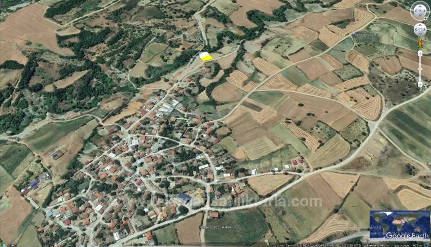 Köyevi Hayeli Kuranlara Tertemiz Ve Doğa İçinde Satılık Fırsat-Kelepir Arsa