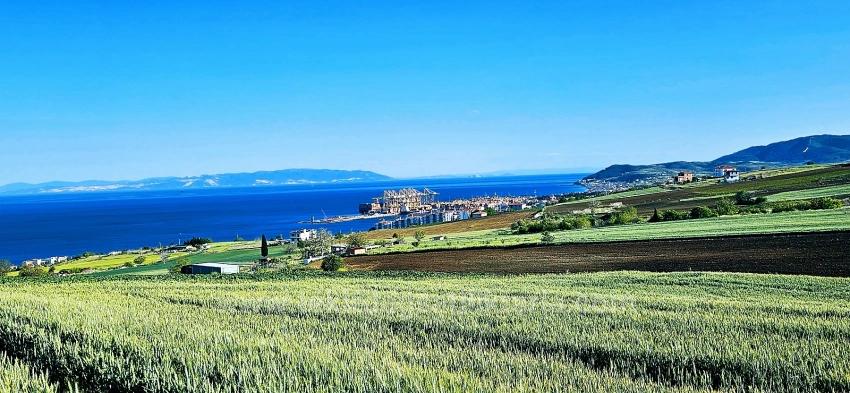 50 Dairelik Full Deniz Ve Doğa Manzaralı Kooparetif Ve Site Porojesine Uygun Arazi