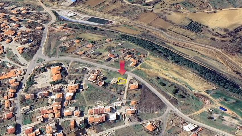 Yüksek Kazanç Garantisi 8 Adet 1+1 Daire Porojesine Uygun Kelepir Köşe Arsa