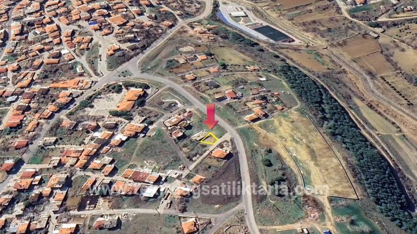 Süleymanpaşa Kumbağ Barbaros Mah. Satılık Arsa - Konut İmar Durumlu - 176 m²
