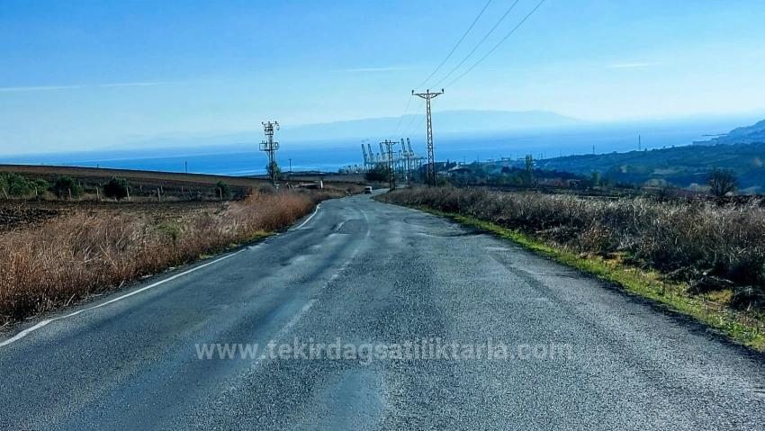 Fabrikalar Bölgesinde Kısa Vadede Yüksek Pirim Yapıcak Bölgede Fırsat Arazi