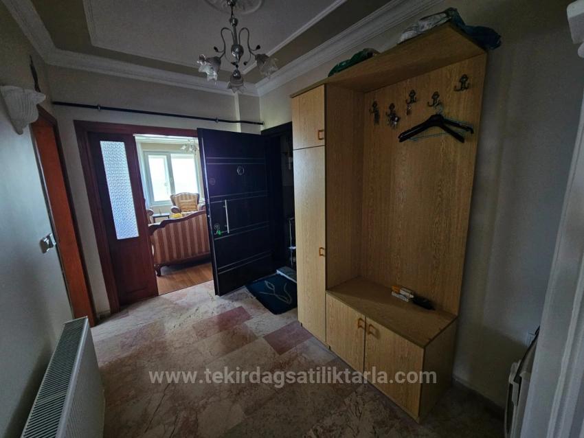 Komple Satılık Bina 6Adet 3+1 2 Adet 210 M2 İş Yeri