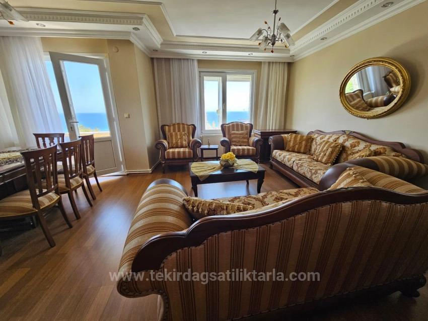 Komple Satılık Bina 6Adet 3+1 2 Adet 210 M2 İş Yeri