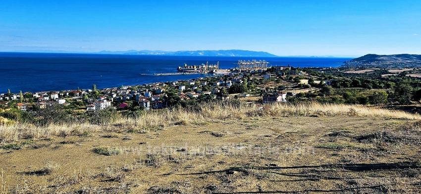 Harika Deniz Ve Doğa Manzarlı Alt Yapısı Hazır 530 M2 Köşe Arsa
