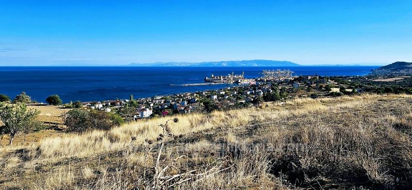 Harika Deniz Ve Doğa Manzarlı Alt Yapısı Hazır 530 M2 Köşe Arsa