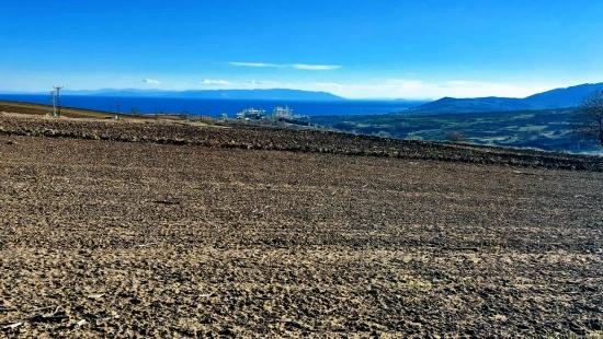 Fabrikalar Bölgesinde Kısa Vadede Yüksek Pirim Yapıcak Bölgede Fırsat Arazi