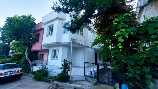 Takas+nakit Krediye Uygun Sıfır Masraf Satılık Müstakil Ev