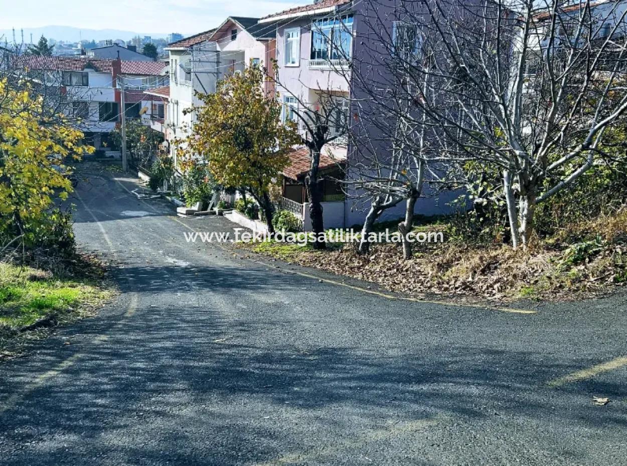 Acil Satılık 2 Adet Arsa 2 Adet Müstakil Ev Yapmaya Uygun Fırsat Kupon Arsa