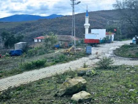Acil Satılık Köyevi Yapmak İsteyen Meraklısına Fırsat Köşe Arsa