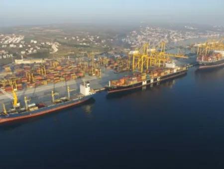 Tekirdağ Barbaros'taki Bu Arazi, Asyaport Limanı'nın Mevcut İmar Planı İçinde Yer Alıyor Ve Ticari Ve Sanayi Alanı İçinde Bulunuyor
